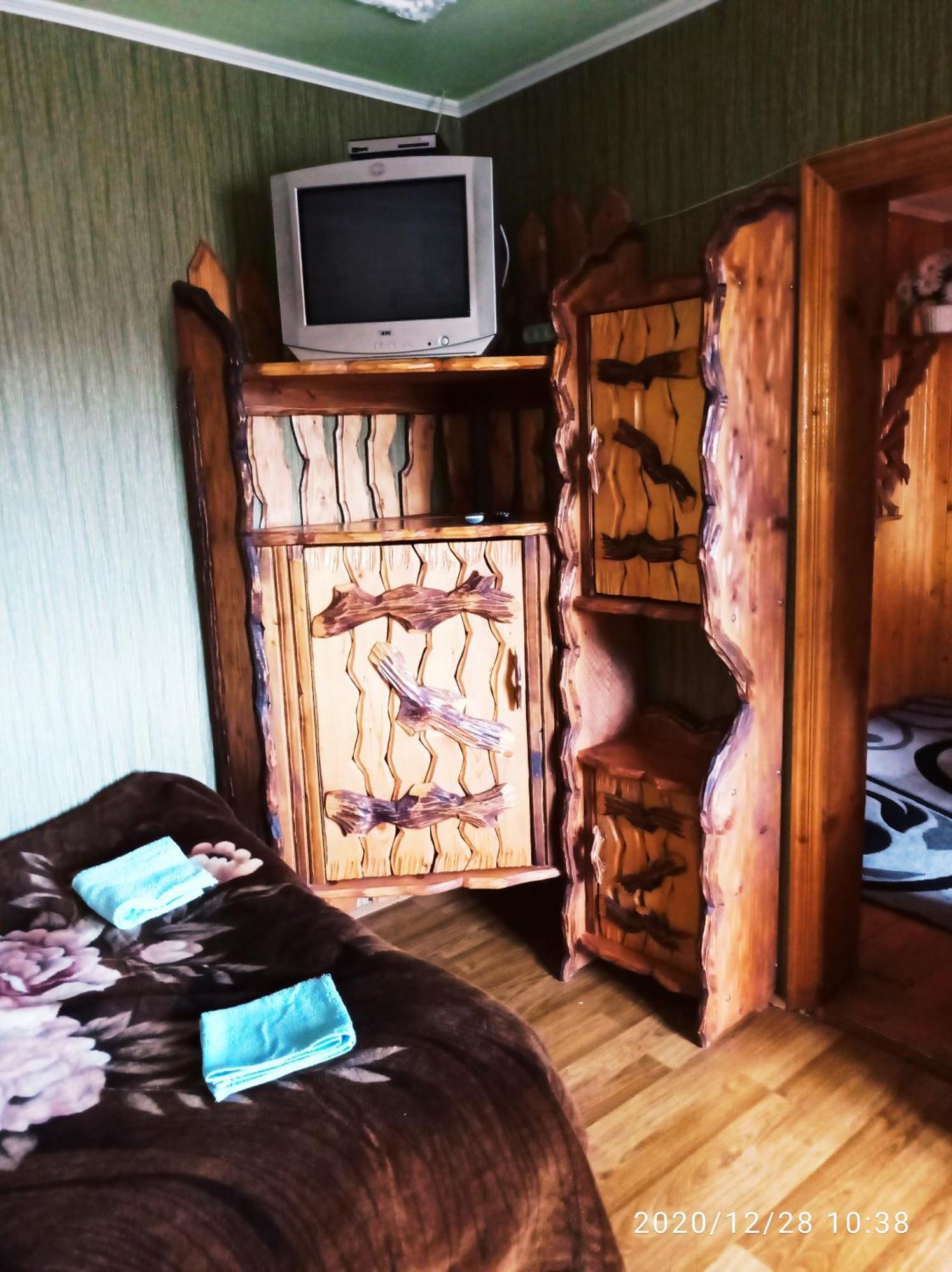 "Різьбярська Садиба" Slavsko Chambre photo