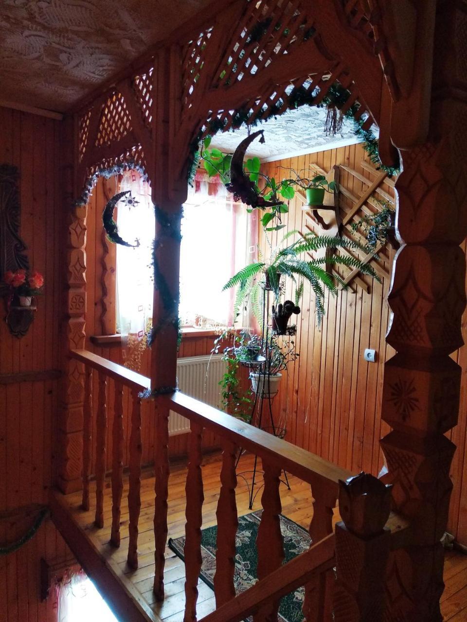 "Різьбярська Садиба" Slavsko Extérieur photo