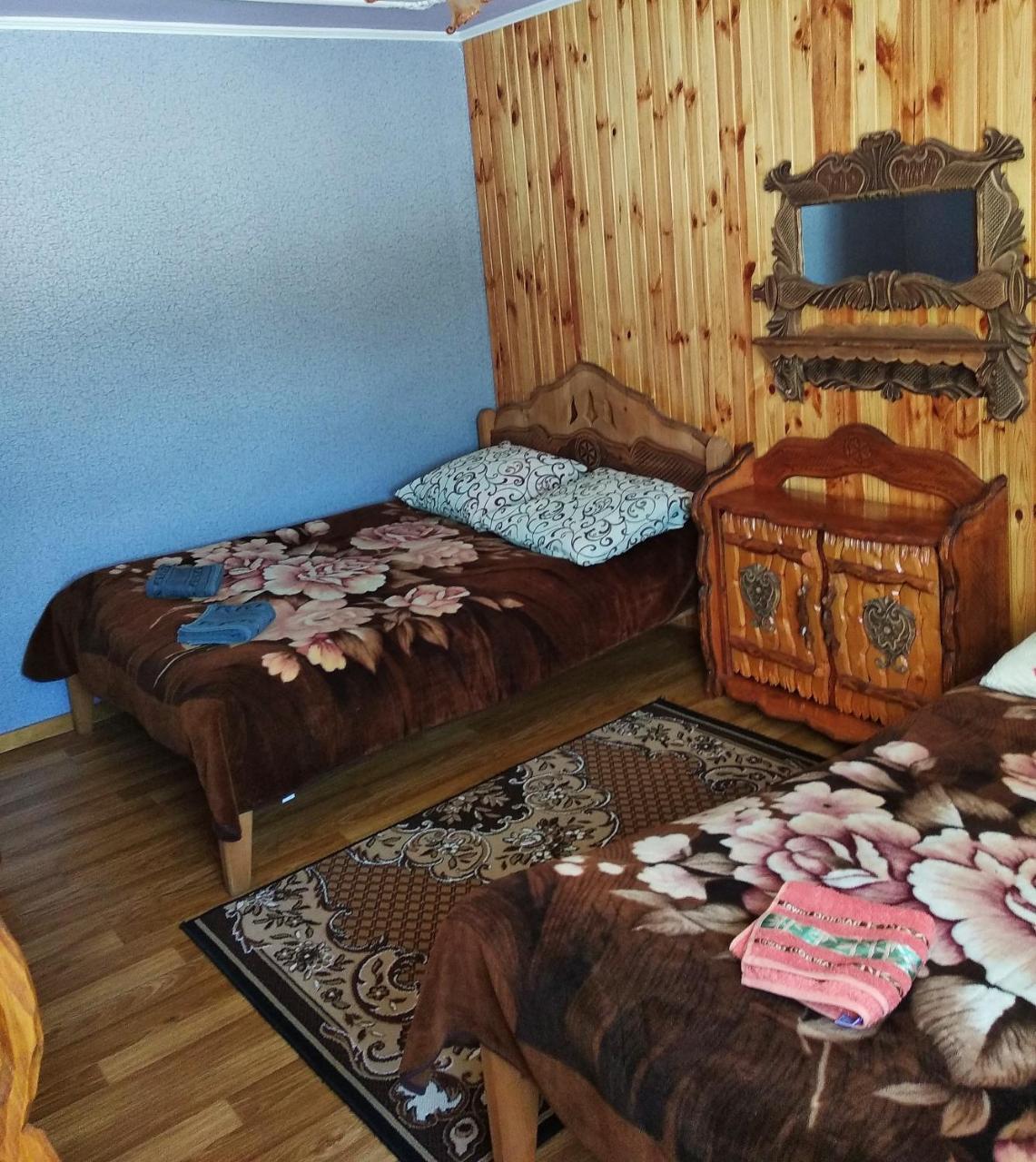 "Різьбярська Садиба" Slavsko Extérieur photo