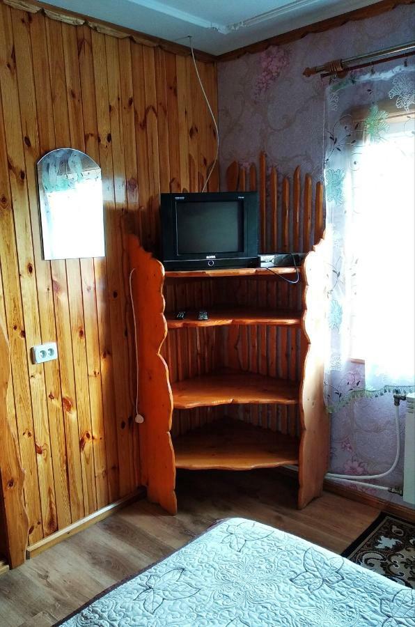 "Різьбярська Садиба" Slavsko Extérieur photo