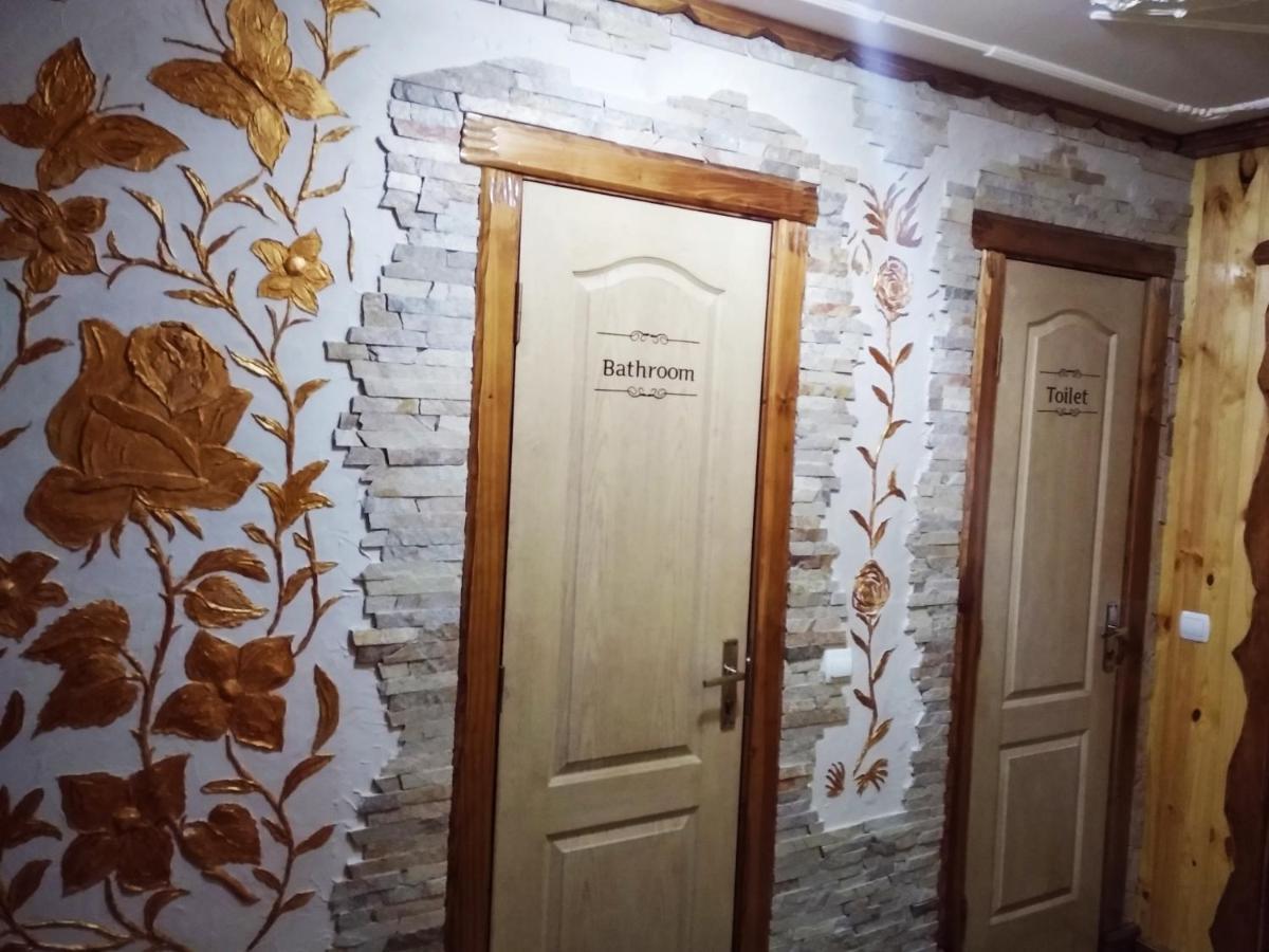 "Різьбярська Садиба" Slavsko Extérieur photo